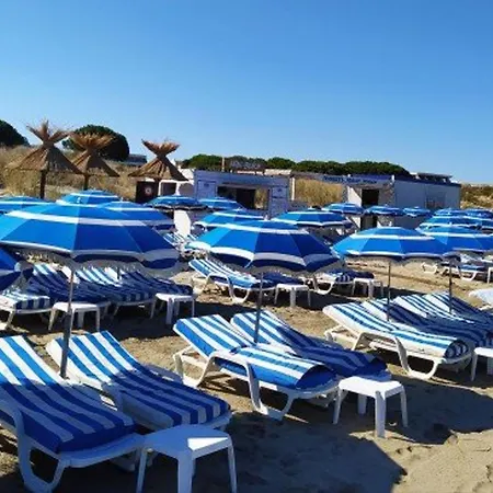 2 Pieces Renove, Rdc, Terrasse 25m², Piscines, A 400m De La Plage, Confort - Fr-1-307-125 *