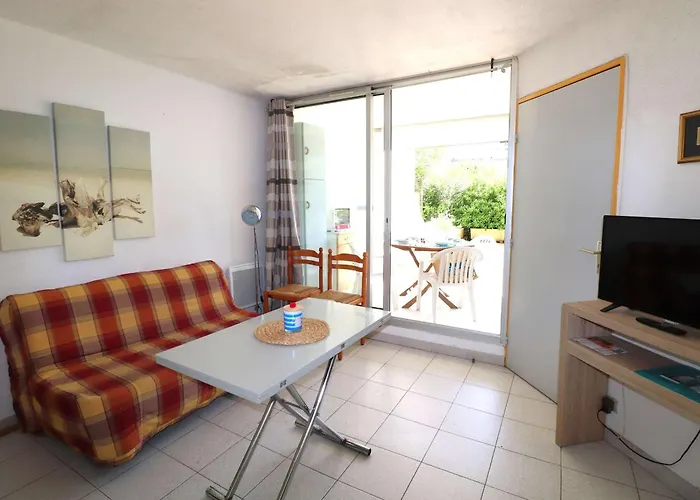 2 Pieces Renove, Rdc, Terrasse 25m², Piscines, A 400m De La Plage, Confort - Fr-1-307-125 Le Grau-du-Roi